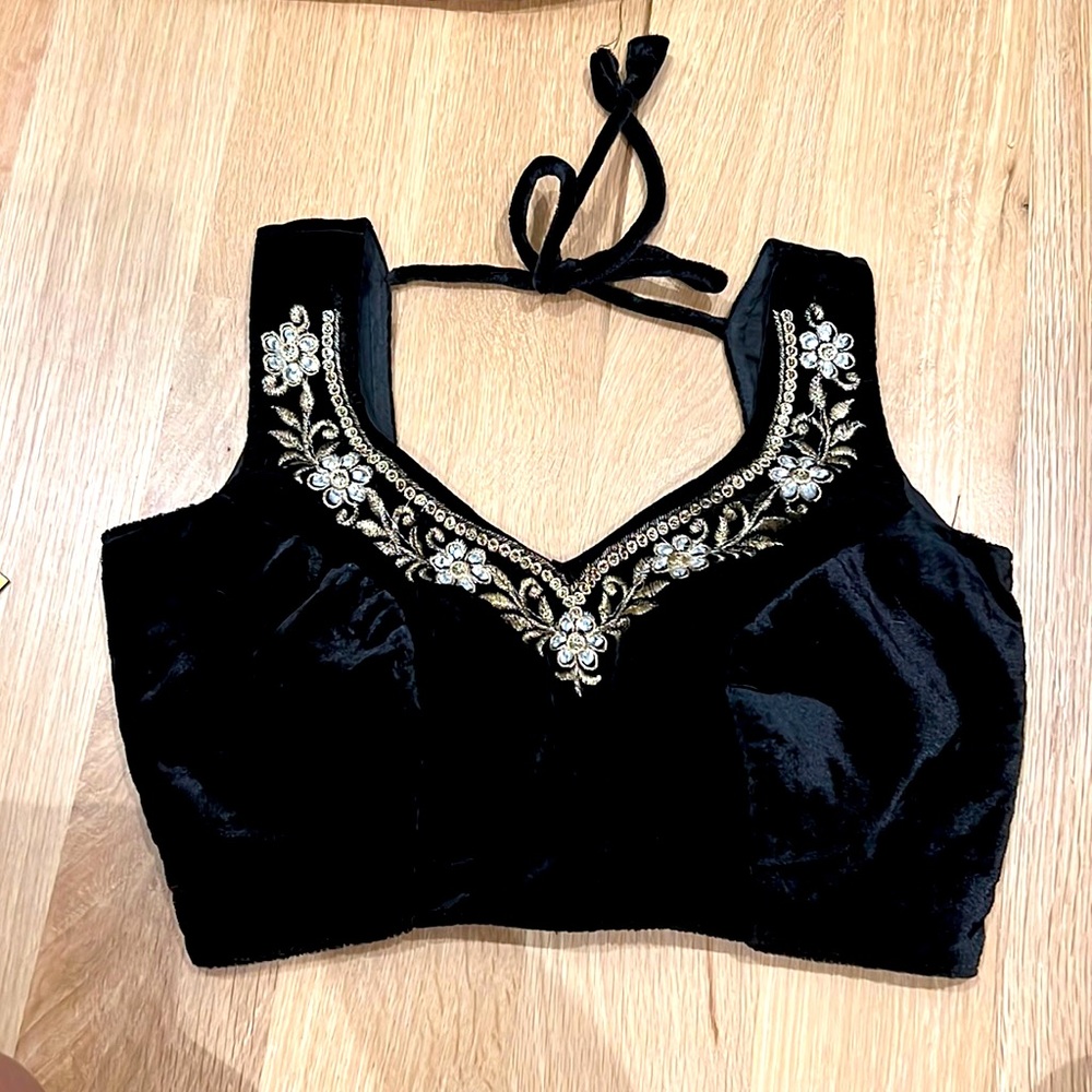 Black and gold lehenga (no dupatta)